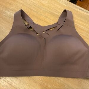 Lululemon Enlite Bra 32DD
